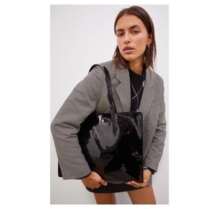 ♠️ NWOT H&M Large Black Patent Shopper Tote ♠️